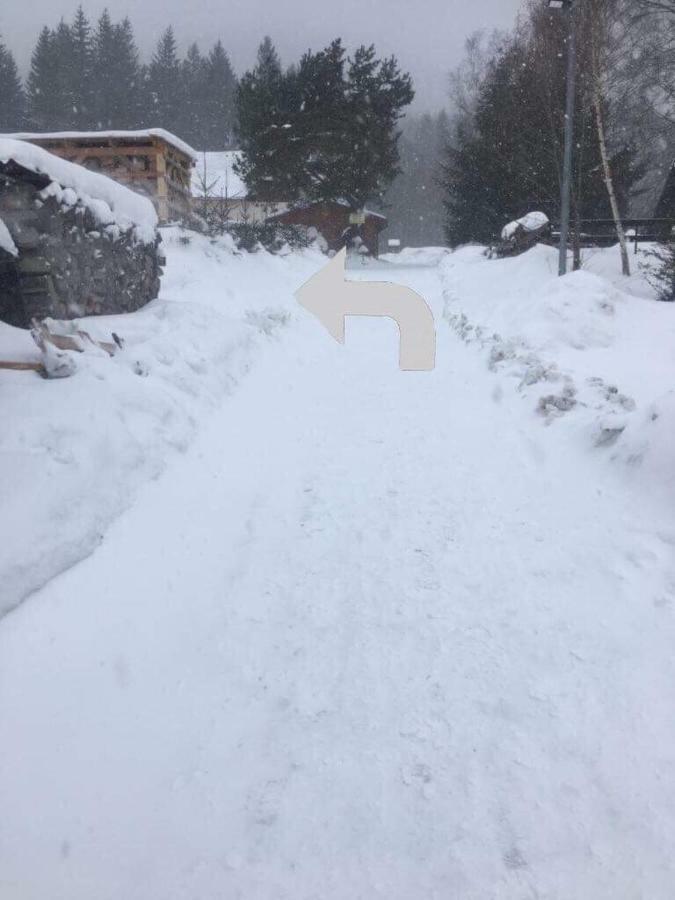 Apartman Filipovice S Letni Terasou Buitenkant foto